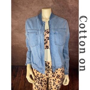 Cotton On denim bomber style jacket - women’s size 6 - EUC!!